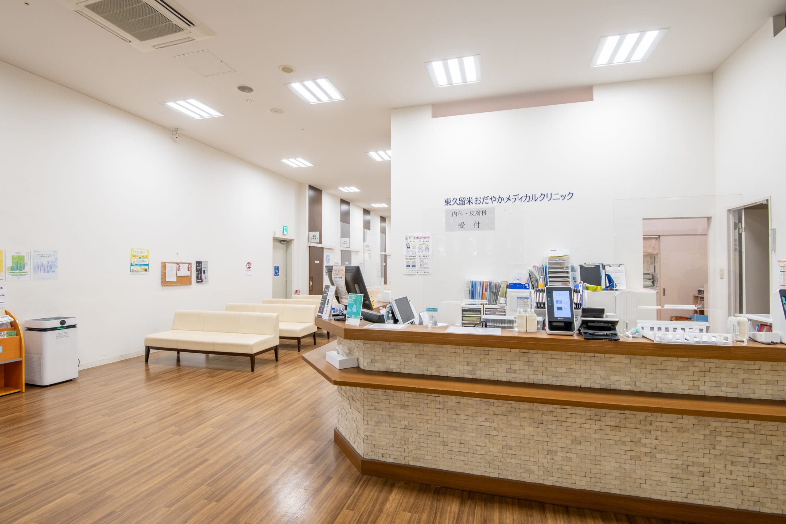 病院外観内観